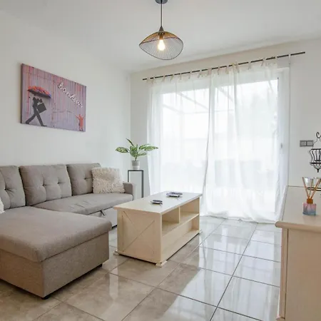 La Jouquiniere Дом отдыха *